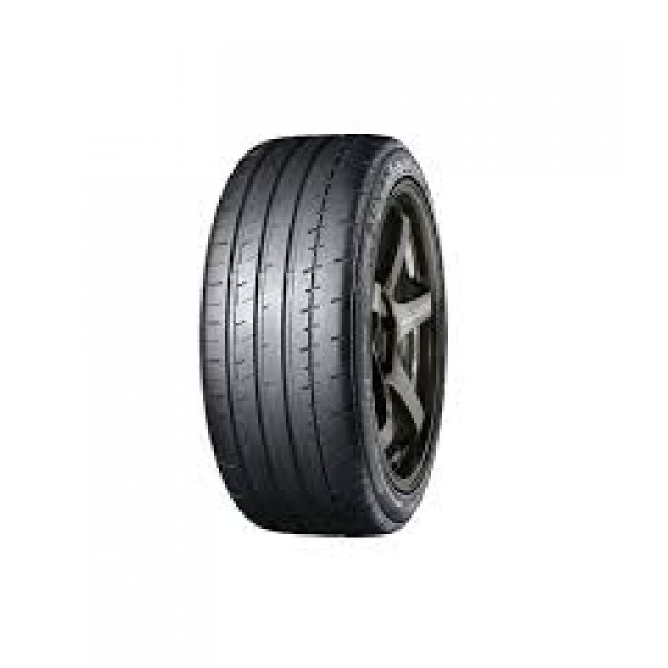245/45R18 100Y YOKOHAMA ADVAN APEX